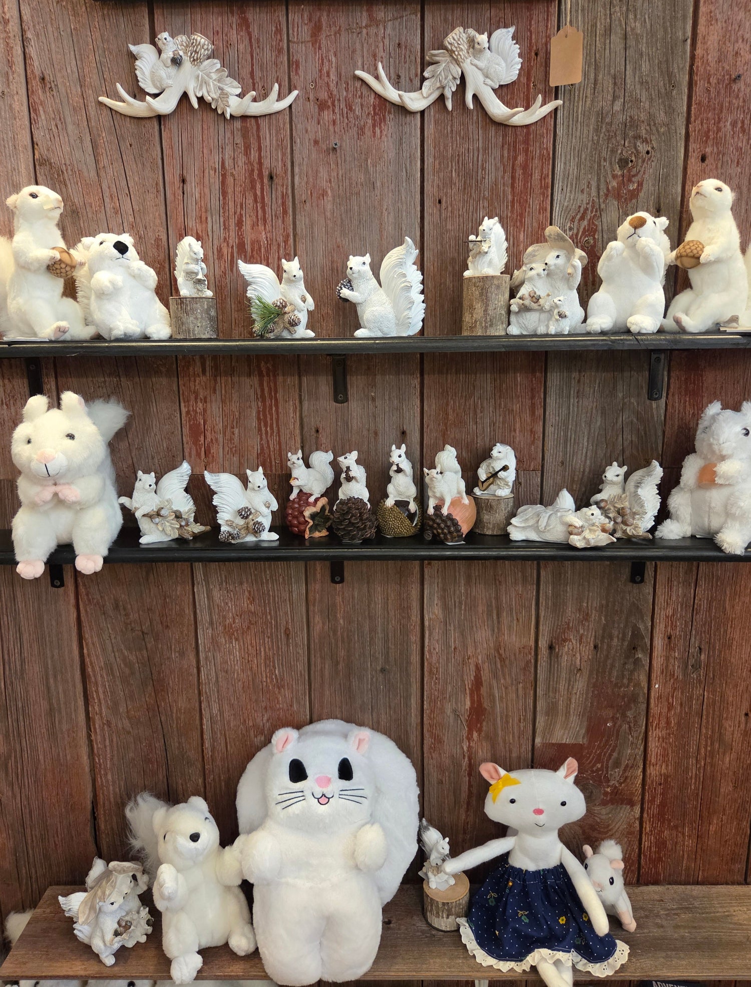 figurine white squirrel rock climber for tree or wall