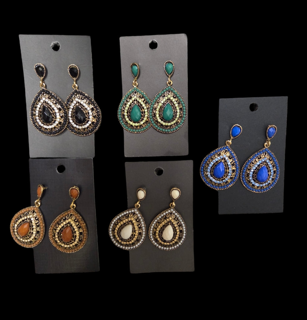 Jewelry - Earrings Drop Assorted in many Colors