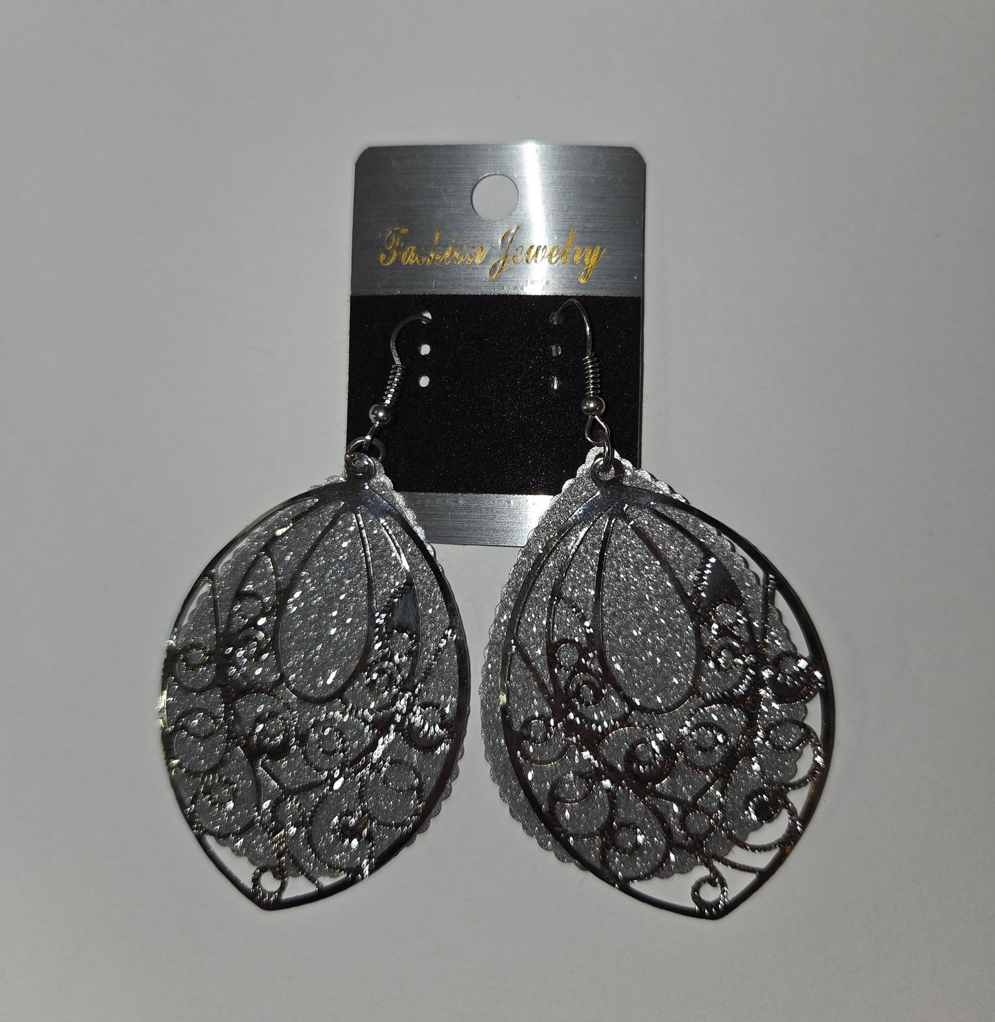 Jewelry - Earrings Dangle Assorted Laser Collection in Gold Silver and Black Tones