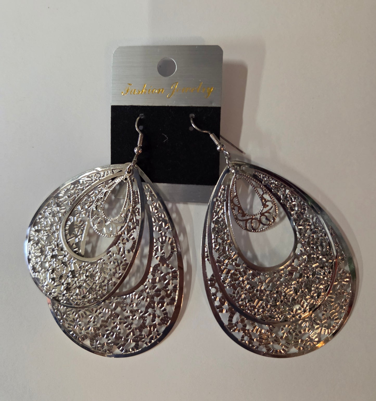 Jewelry - Earrings Dangle Assorted Laser Collection in Gold Silver and Black Tones
