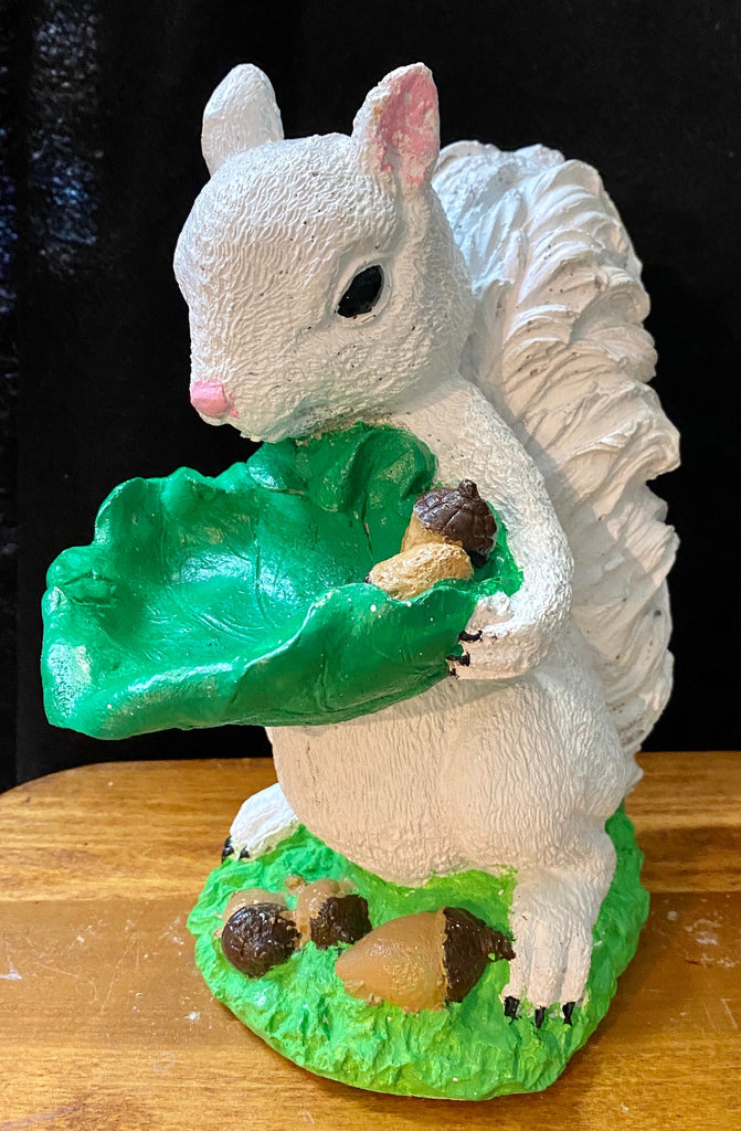 Concrete Garden Statuary - White Squirrel Holding a Leaf