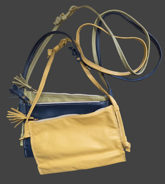 Feel Handmade Small Horizontal Crossbody | Italian Leather with White Squirrel