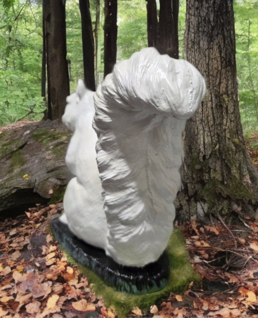 Figurine Cement - Large White Squirrel Garden Statue with acorn - Handcrafted Concrete Outdoor Decor
