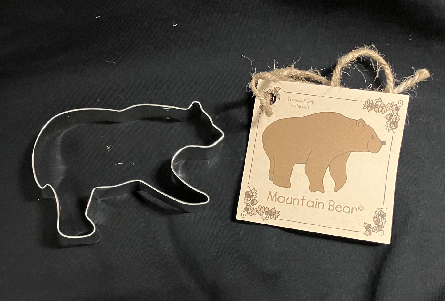 Cookie Cutters Stainless Steel Assorted Squirrels, Acorns, Leaves, Bats, Cardinals, NC