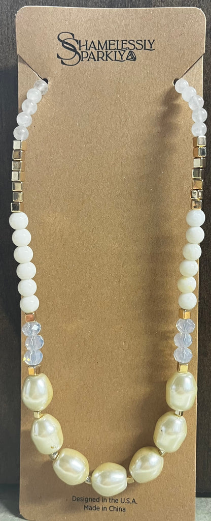 Jewelry- Pearl & Crystal Beaded Necklace