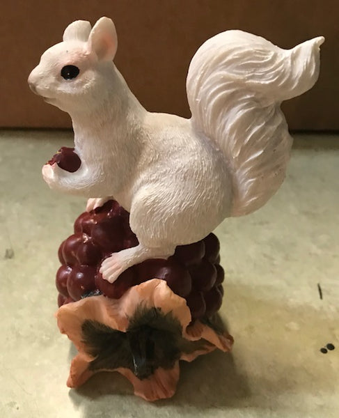 Figurine - Resin - White Squirrel Perched on a Pomegranate