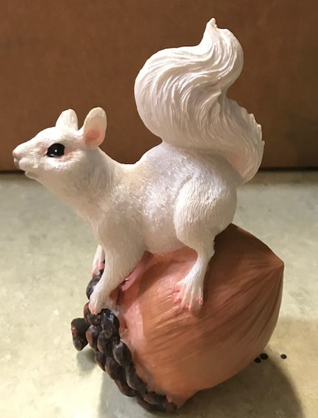 Figurine - Resin - White Squirrel Perched on an Acorn
