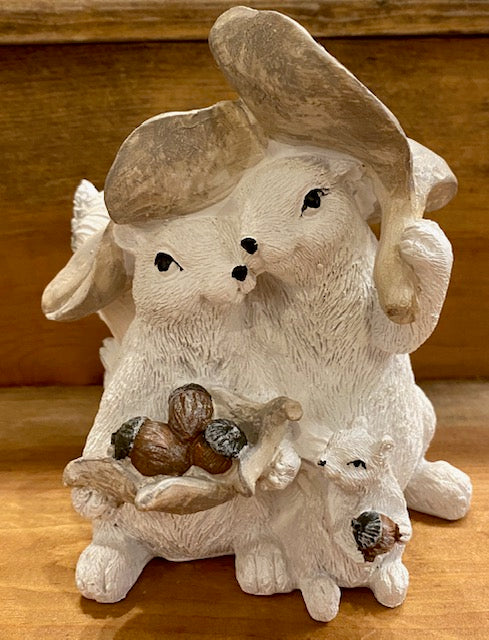 Home Decor - White Squirrel Family Figurine