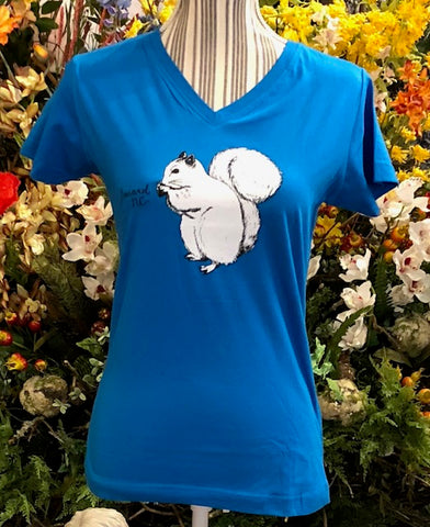 T-Shirt - Ladies - Cute White Squirrel Center - Short Sleeve V-Neck in Blue/Turquoise