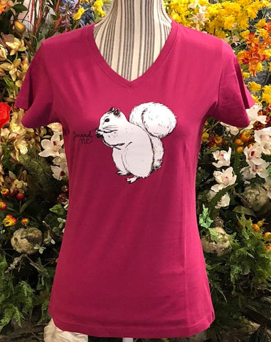 T-Shirt - Ladies - Cute White Squirrel Center - Short Sleeve V-Neck in Fuschia
