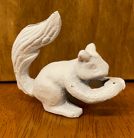 Cast Iron White Squirrel