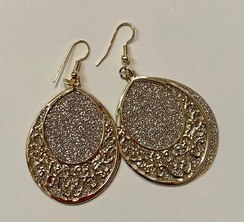 Jewelry - Assorted Earrings Collection