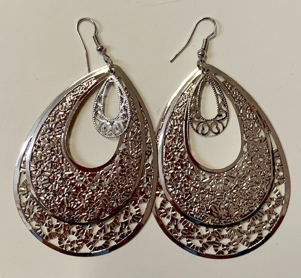 Jewelry - Assorted Earrings Collection