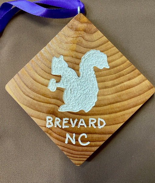 Ornament - Primitive Hand-Carved White Squirrel Wood Slice Ornaments