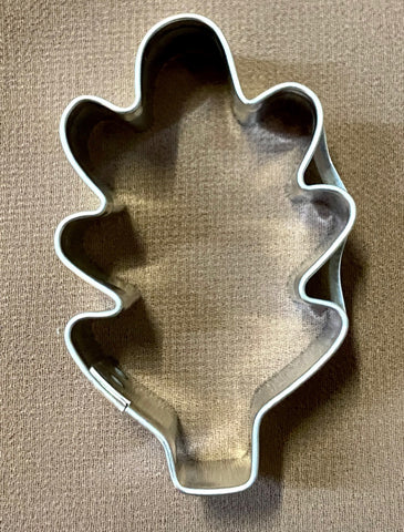 Cookie Cutter by Ann Clark - Mini Oak Leaf