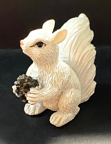 White Squirrel Miniature Figurine - 1-1/2" high x 1-1/2" wide