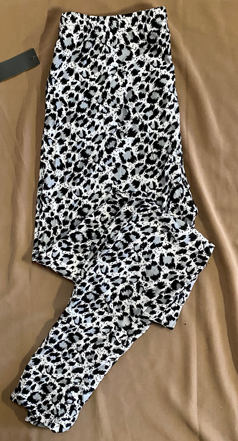 Leggings - Buttery Soft in Plus Sizes - Fits Sizes 12-24